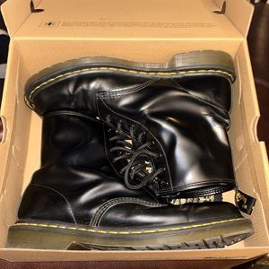 Men’s Dr martens smooth leather 1460